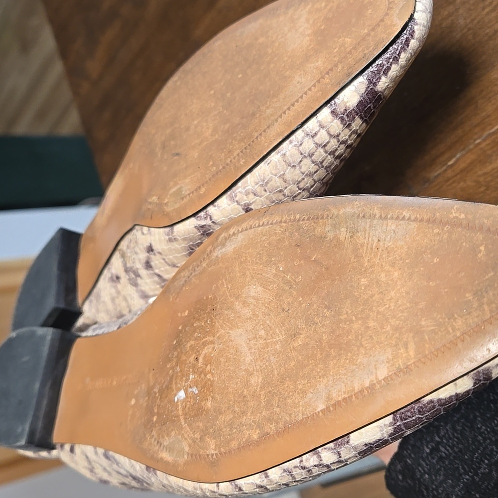 Snakeskin Pattern Mules - Picture 6 of 6